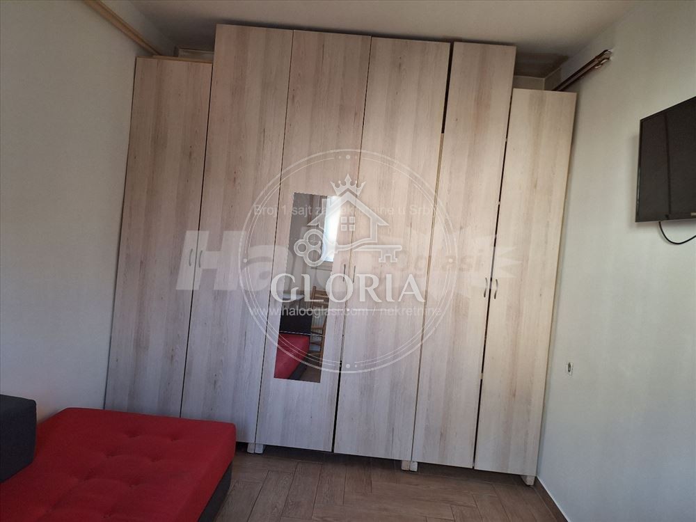 Однокомнатная квартира, 20 м², Дони град, Земун, фото 3