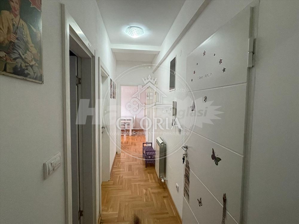 2,5-комнатная квартира, 54 м², Горни град, Земун, фото 4