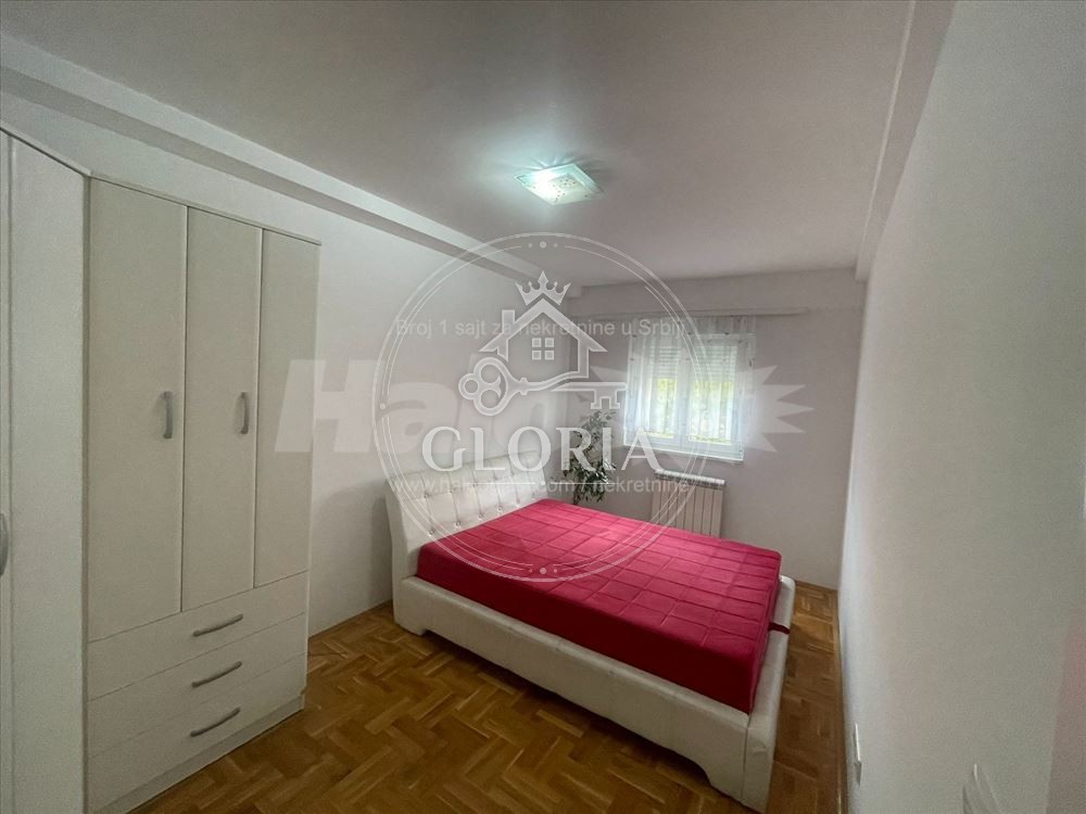 2,5-комнатная квартира, 54 м², Горни град, Земун, фото 8
