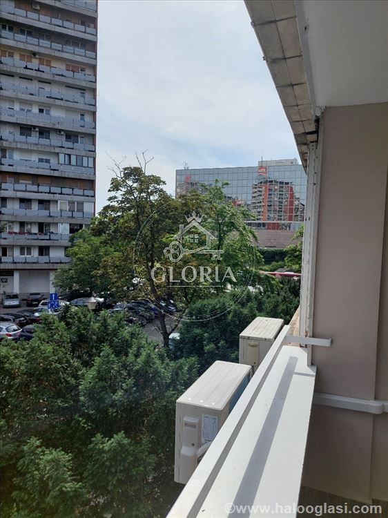 Двухкомнатная квартира, 63 м², Блок 21, Новый Белград, фото 6
