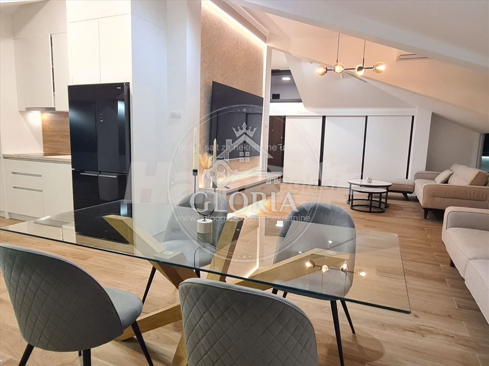Трёхкомнатная квартира, 360 м², Дедине, Савски-Венац, фото 3