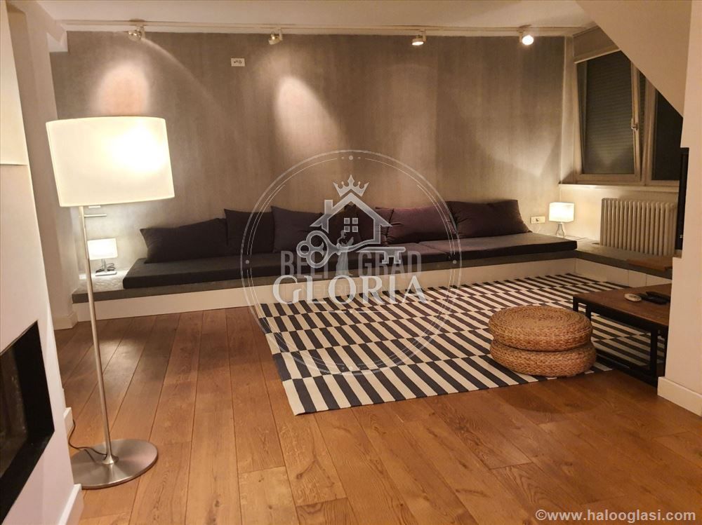Четырёхкомнатная квартира, 135 м², Дорчол, Старый город