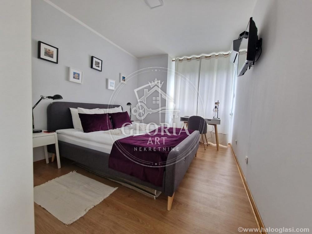 Трёхкомнатная квартира, 67 м², Хотел Хиатт, Новый Белград, фото 8