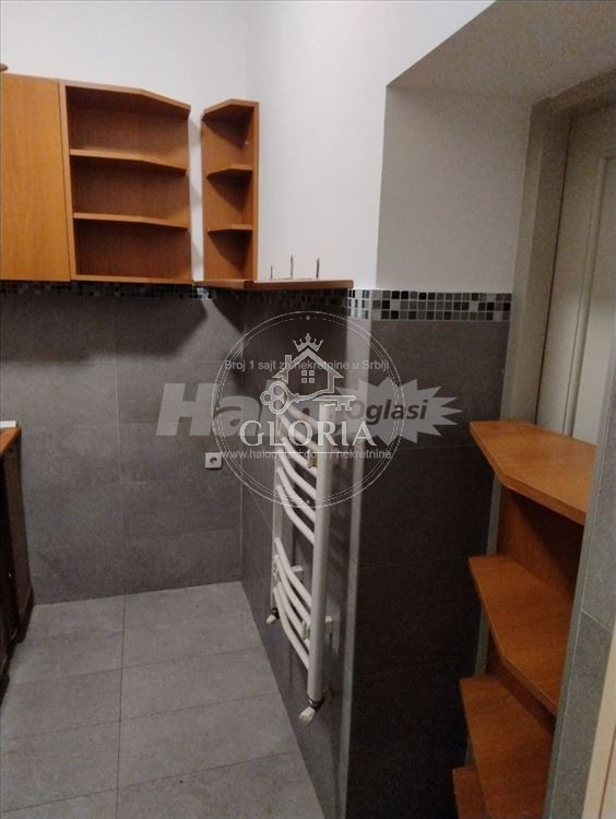 Четырёхкомнатная квартира, 100 м², Цара Душана, Старый город, фото 4