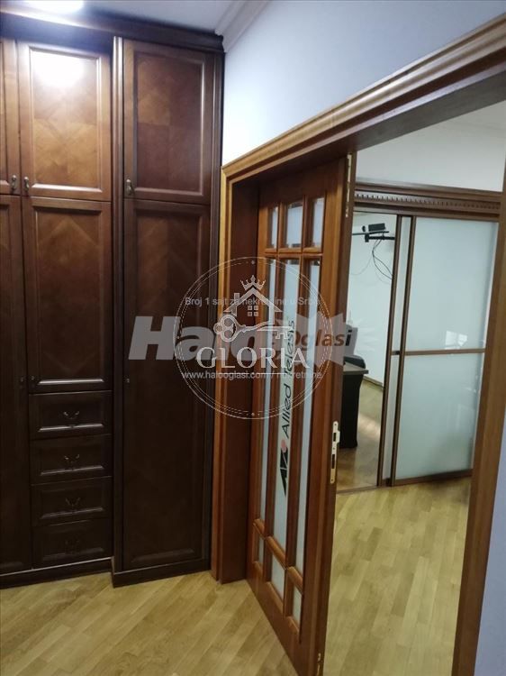 Четырёхкомнатная квартира, 130 м², Крунски венац, Врачар, фото 7
