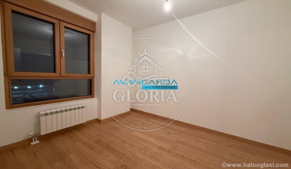Трёхкомнатная квартира, 88 м², Блок 65, Новый Белград, фото 2