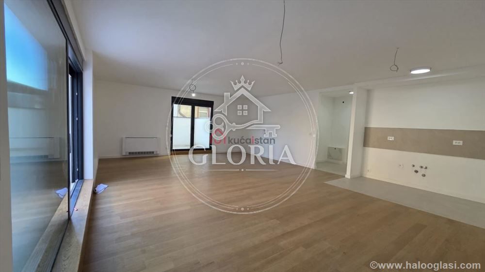 4,5-комнатная квартира, 224 м², Стадион Партизана -, Савски-Венац