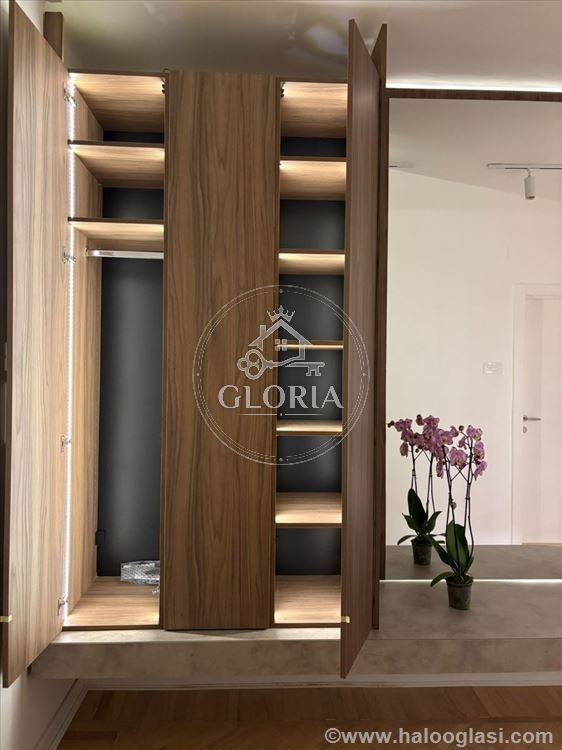 Двухкомнатная квартира, 62 м², Скадарлия, Старый город, фото 5