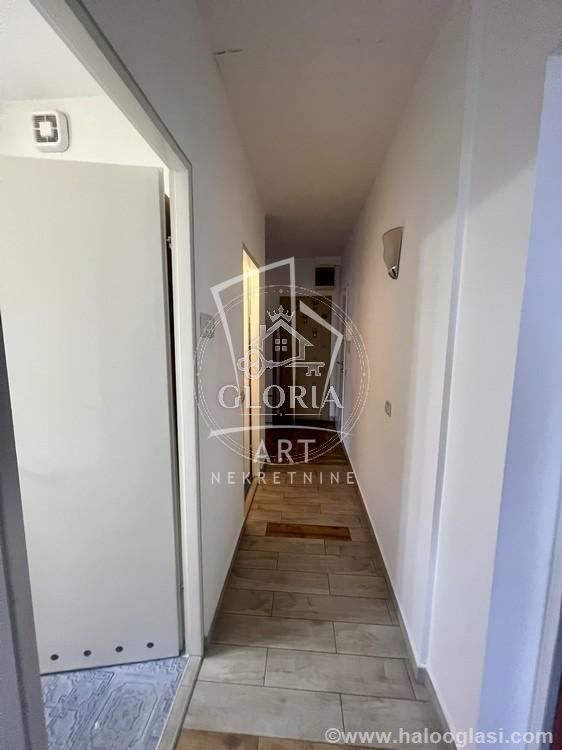 Четырёхкомнатная квартира, 100 м², Блок 61, Новый Белград, фото 12
