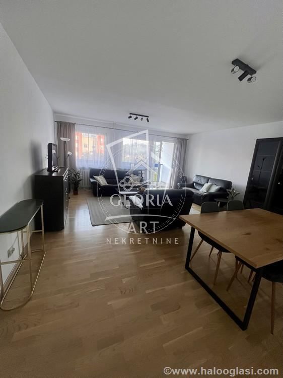 Четырёхкомнатная квартира, 100 м², Блок 61, Новый Белград, фото 2