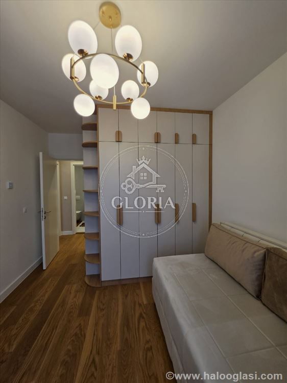 Трёхкомнатная квартира, 80 м², Београд на води -, Савски-Венац, фото 14