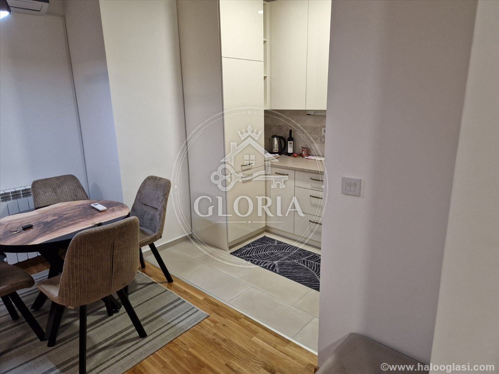 Двухкомнатная квартира, 50 м², Хала Пионир, Палилула, фото 4