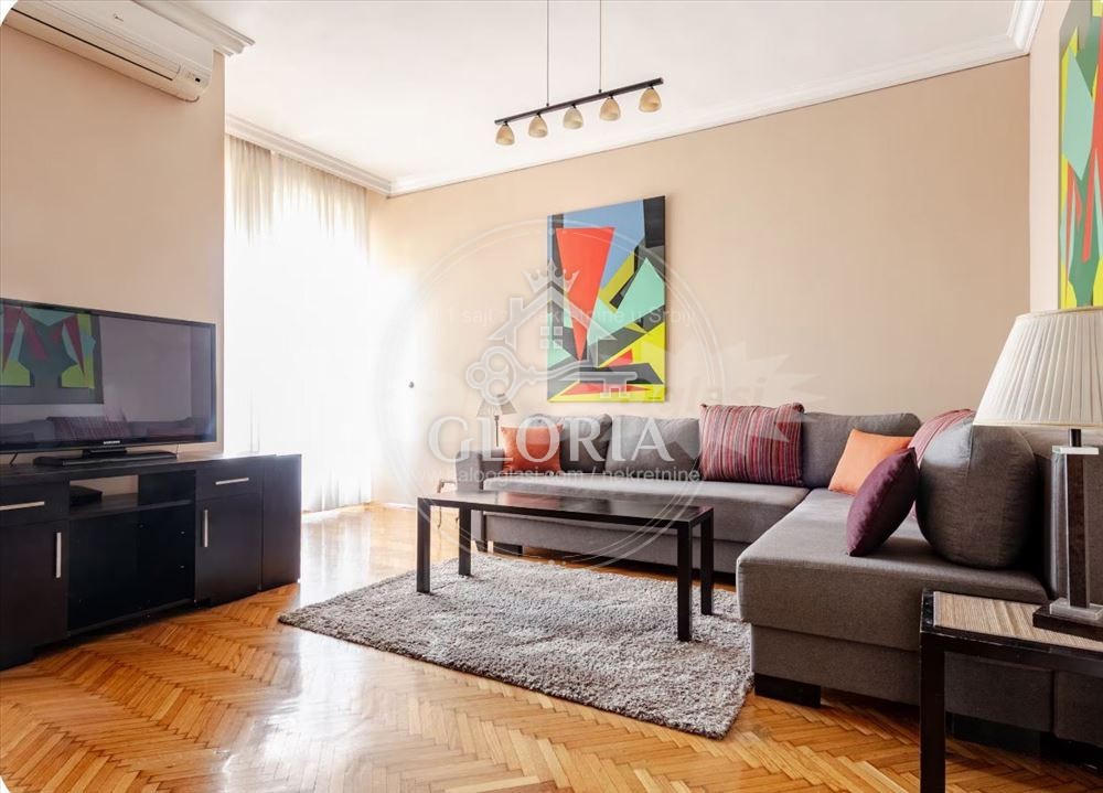 Трёхкомнатная квартира, 80 м², Зелени венац, Старый город, фото 4