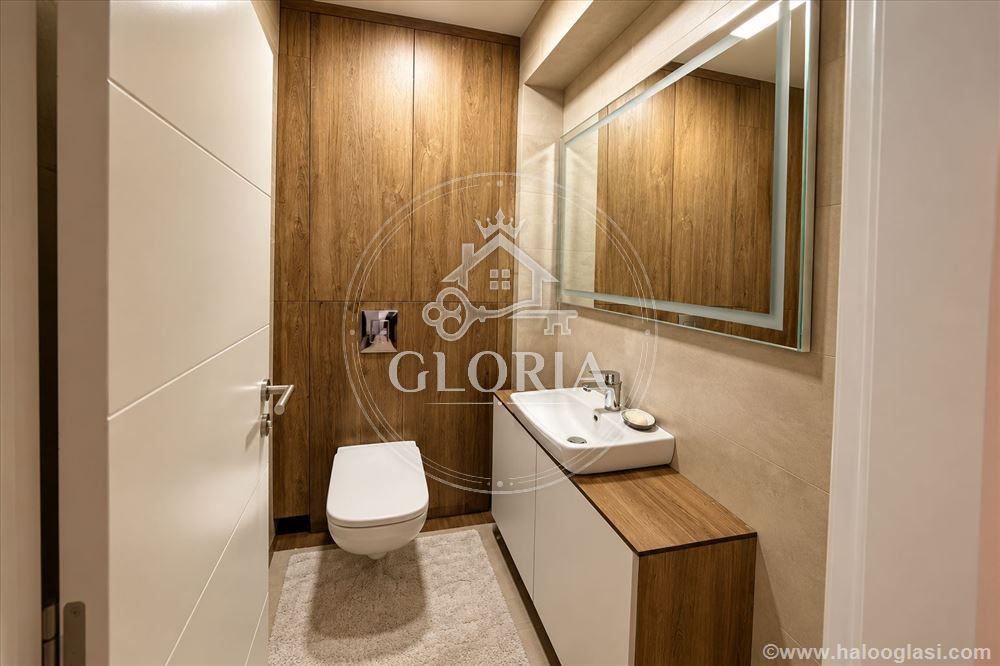 Трёхкомнатная квартира, 85 м², Модерно опремлен, Луксузан, фото 11