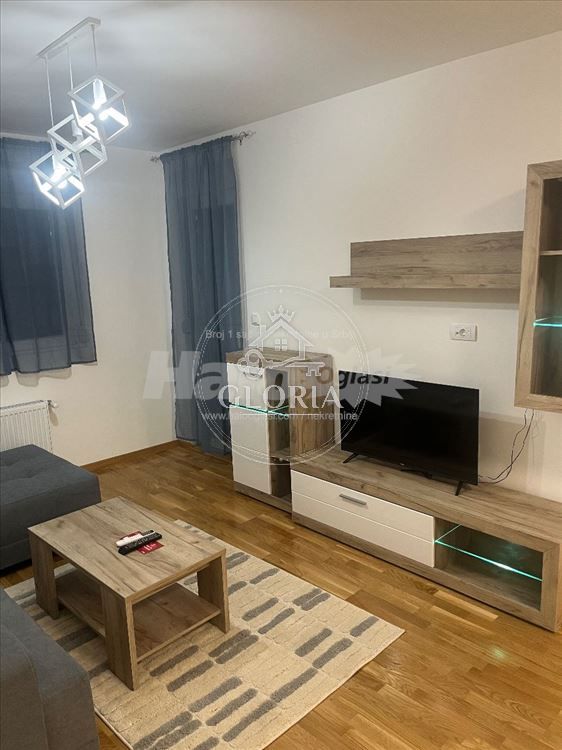 Двухкомнатная квартира, 42 м², Обреновац (mesto), Обреновац, фото 9
