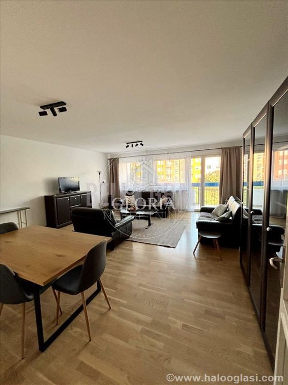 Четырёхкомнатная квартира, 100 м², Блок 61, Новый Белград