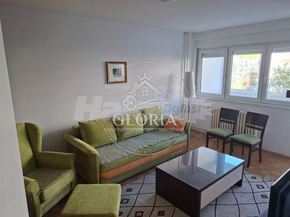 Трёхкомнатная квартира, 70 м², Стари Меркатор, Новый Белград