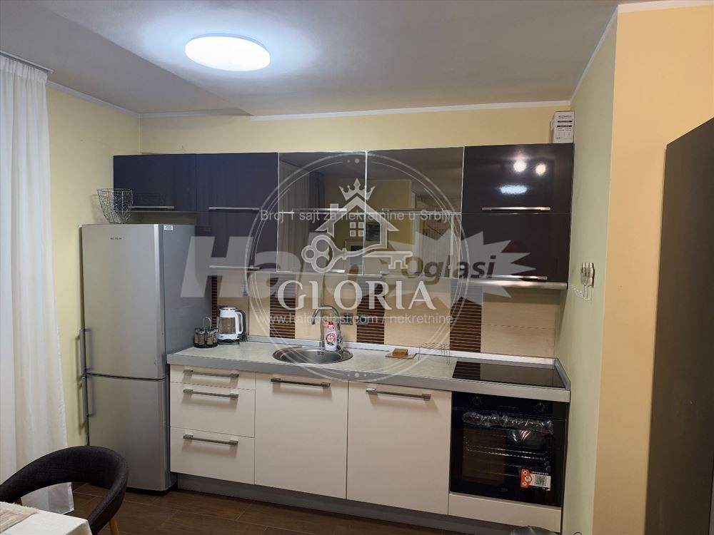 Двухкомнатная квартира, 75 м², Южни булевар, Врачар, фото 11