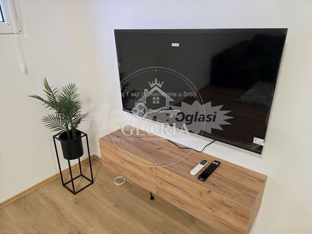 Однокомнатная квартира, 30 м², Алтина, Земун, фото 7