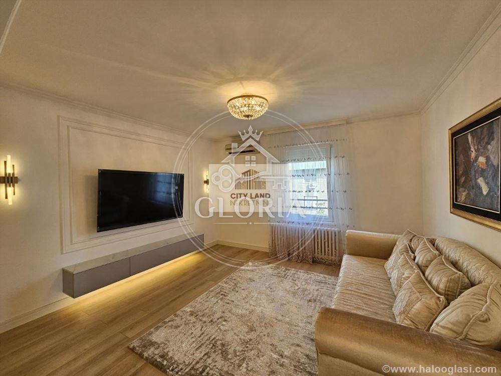 Трёхкомнатная квартира, 85 м², Црвени крст, Врачар, фото 2