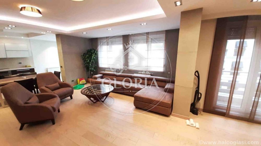 Трёхкомнатная квартира, 140 м², Каленич пияца, Врачар, фото 2