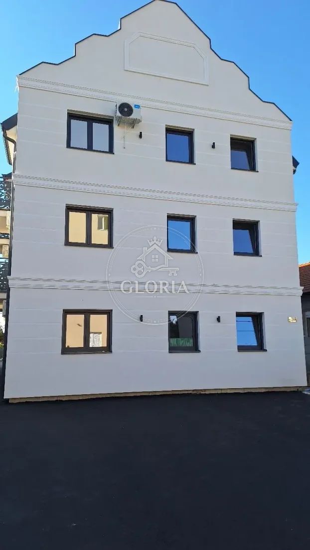 Двухкомнатная квартира, 55 м², Сурчин, фото 10