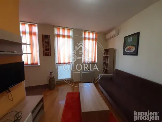 Студия, 21 м², Вождовац