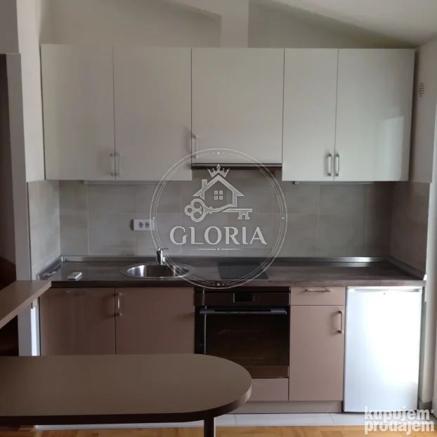 2,5-комнатная квартира, 58 м², Звездара, фото 6