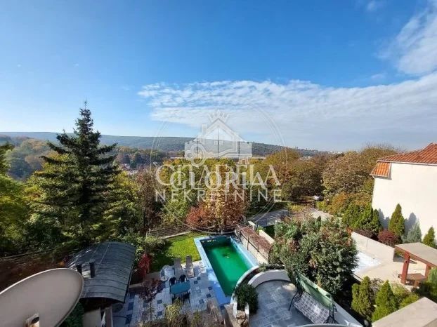 Дом, 400 м², © ОпенСтреетМап цонтрибуторс, Савски-Венац, фото 3