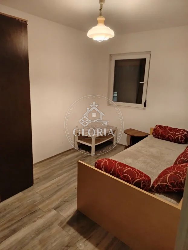 Двухкомнатная квартира, 40 м², Звездара, фото 7