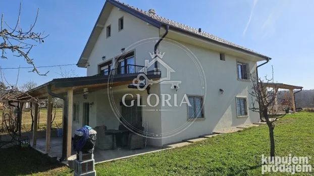 Дом, 170 м², Авала, Вождовац