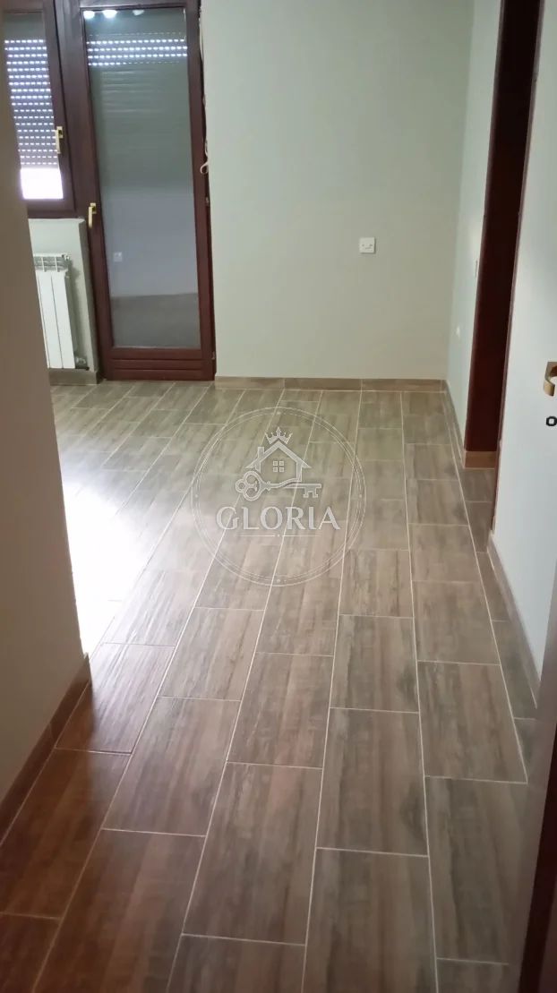 Трёхкомнатная квартира, 70 м², Гроцка, фото 5