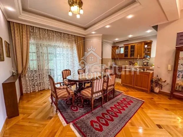 Дом, 580 м², Младеновац (mesto), Младеновац, фото 12