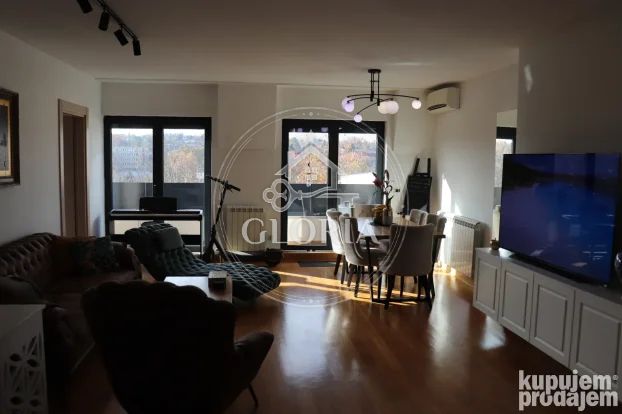 Четырёхкомнатная квартира, 103 м², Йове Илича, Вождовац