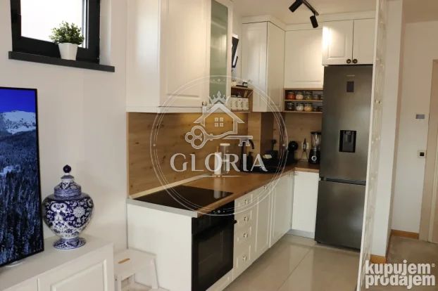 Четырёхкомнатная квартира, 103 м², Йове Илича, Вождовац, фото 2