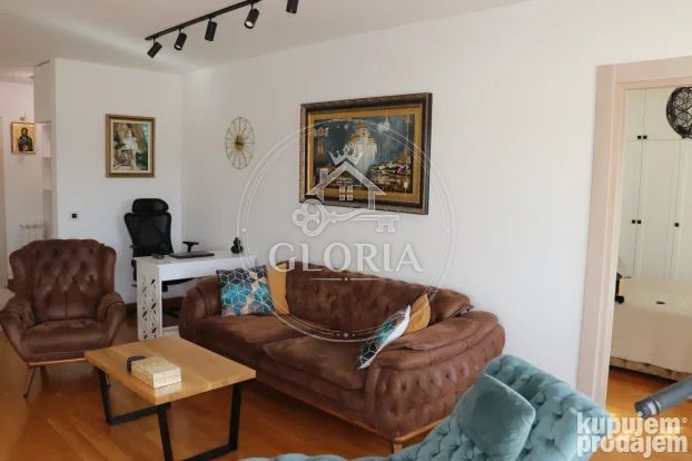 Четырёхкомнатная квартира, 103 м², Йове Илича, Вождовац, фото 5