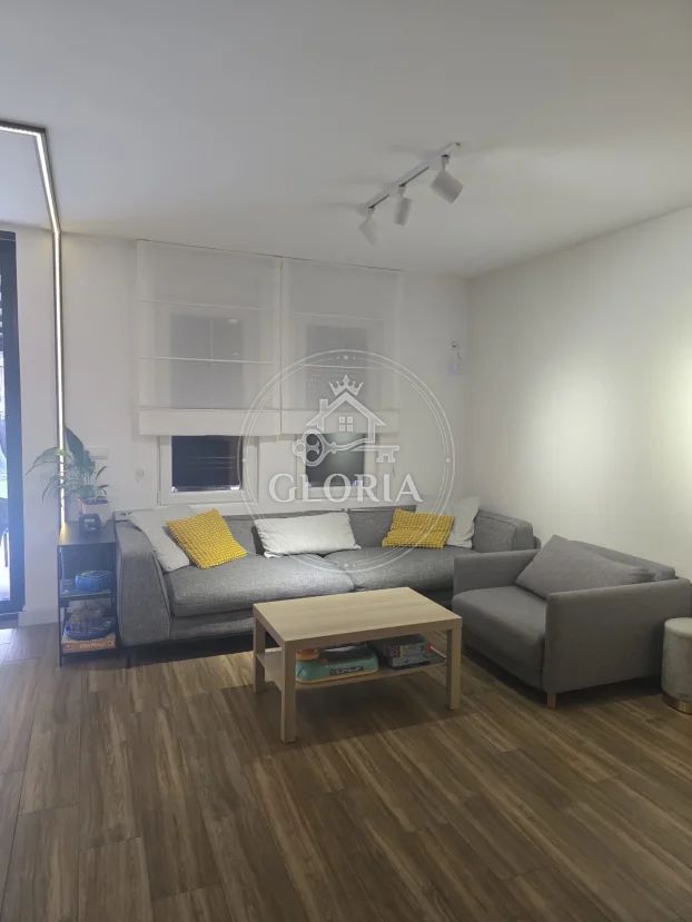 Четырёхкомнатная квартира, 125 м², Прегревица, Земун, фото 13