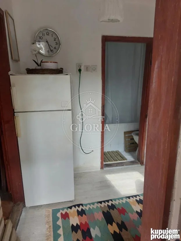 Однокомнатная квартира, 25 м², Звездара, фото 6