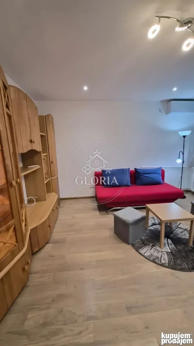 Студия, 24 м², Звездара, фото 2