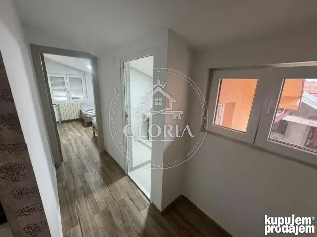 5-комнатная квартира, 110 м², Лазаревац, фото 4