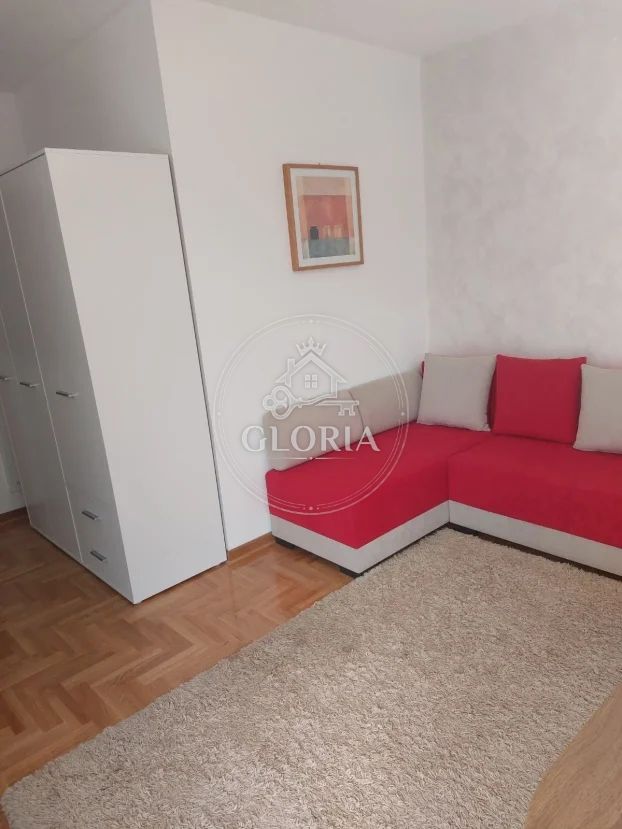 Студия, 24 м², Алтина, Земун, фото 10
