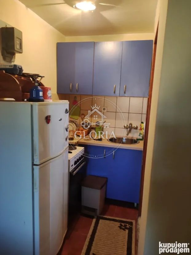 Студия, 40 м², Земун поле, Земун, фото 2