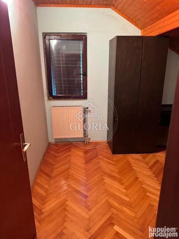 Дом, 423 м², Мала Врбица, Младеновац, фото 9
