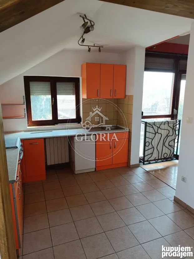 2,5-комнатная квартира, 85 м², Земун, фото 13