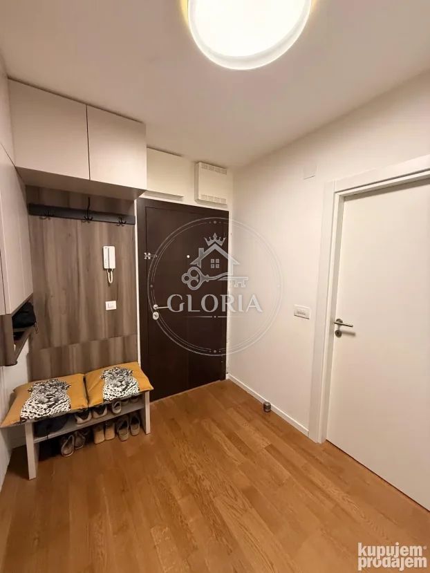 Трёхкомнатная квартира, 67.5 м², Палилула, фото 4