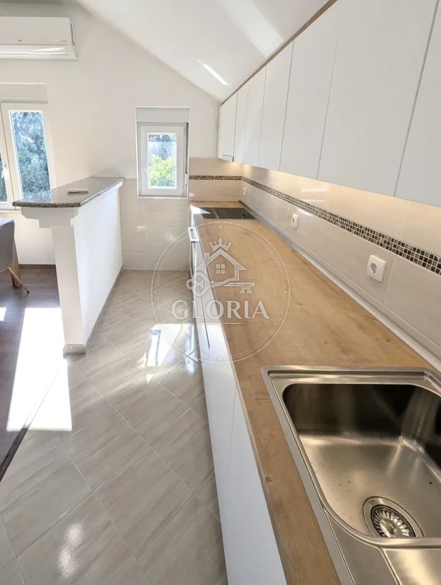 Четырёхкомнатная квартира, 95 м², Сурчин, фото 3