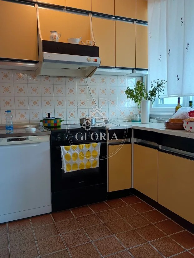 3,5-комнатная квартира, 90 м², Земун, фото 5