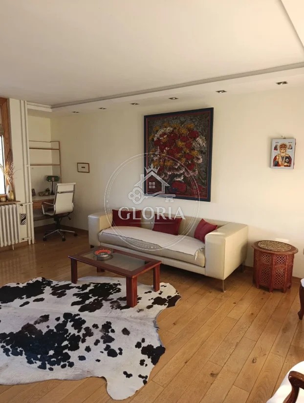 Трёхкомнатная квартира, 76 м², Чукарица