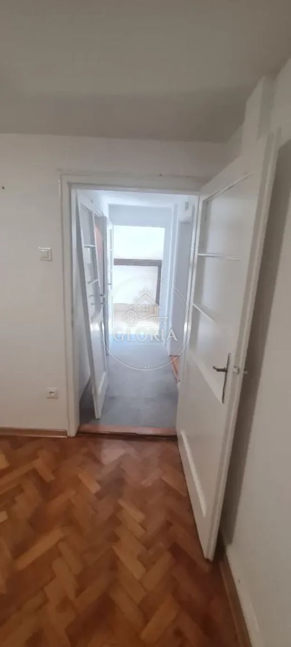 Четырёхкомнатная квартира, 88 м², Славия, Врачар, фото 3