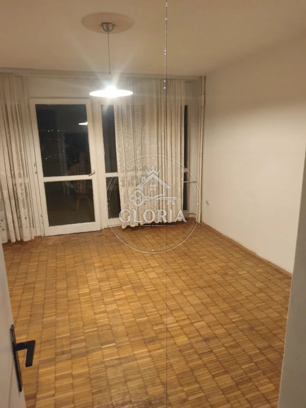 Двухкомнатная квартира, 50 м², Звездара, фото 9